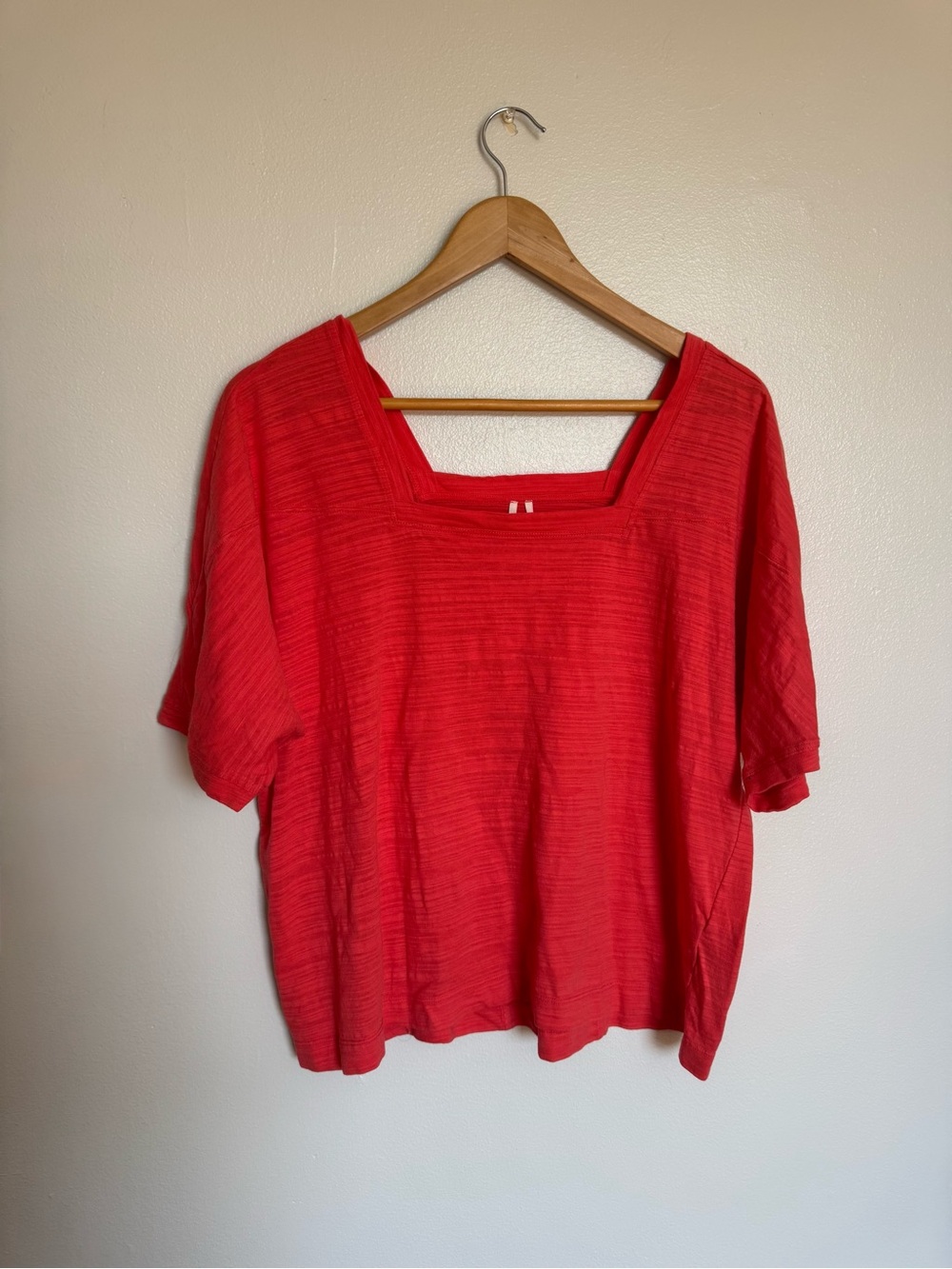 Square-Neck pink Women's Top